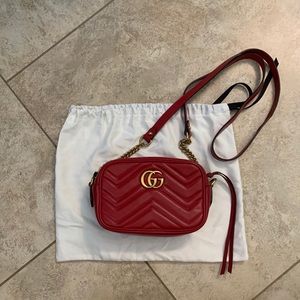 Gucci Marmont Matelasse GG mini camera bag